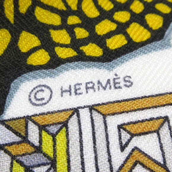 Auth HERMES Carrejean/Shawl Carre 140 H243919S Blanc Jaune D'or Brown Cashmere - - Picture 2 of 7